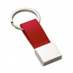 Mooie sleutelhanger met metalen detail kleur rood