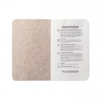 Klein, milieuvriendelijk notitieboekje met flexibele kaft kleur naturel derde weergave