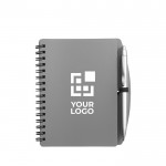 Hardcover notitieboekje en bijpassende pen A6 formaat met jouw bedrukking