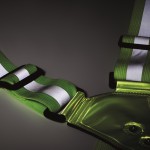 Verstelbaar reflecterend vest met LED's aan de voor- en achterkant kleur neon groen foto bekijken zevende weergave