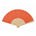 Waaier van bamboe met gekleurd papier kleur oranje