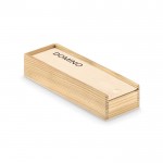 Domino in houten doos met logo kleur hout vierde weergave
