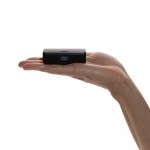 Pocket powerbank voor meerdere apparaten tegelijkertijd 5.000 mAh kleur zwart achtste weergave