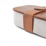 Lunchbox van gerecycled roestvrij staal met houten sluiting en deksel kleur zilver vierde weergave