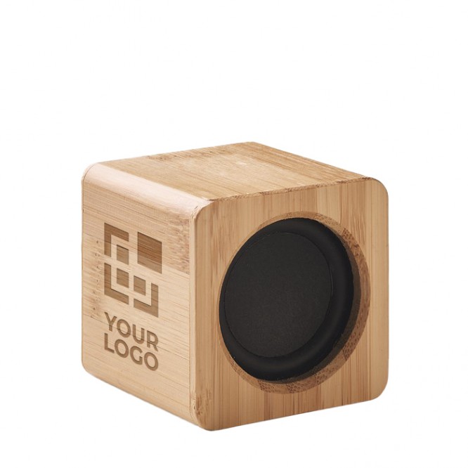 Vierkante 5.0 speakers met logo