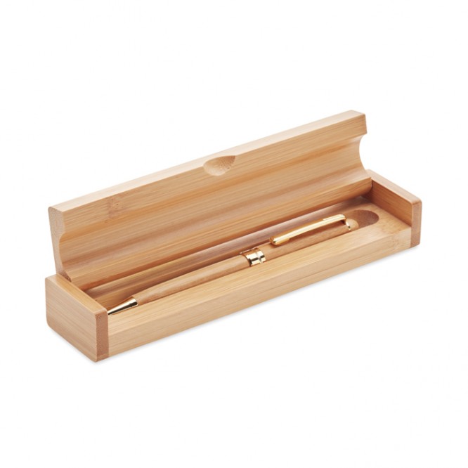 Personaliseerbare pen in een bamboe doosje