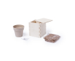 Gepersonaliseerde bloempot met muntzaadjes kleur beige