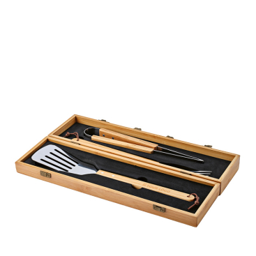 Barbecueset in bamboekist met grillgerei