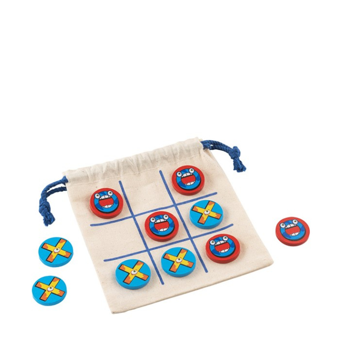 Houten boter-kaas-en-eieren spel met logo
