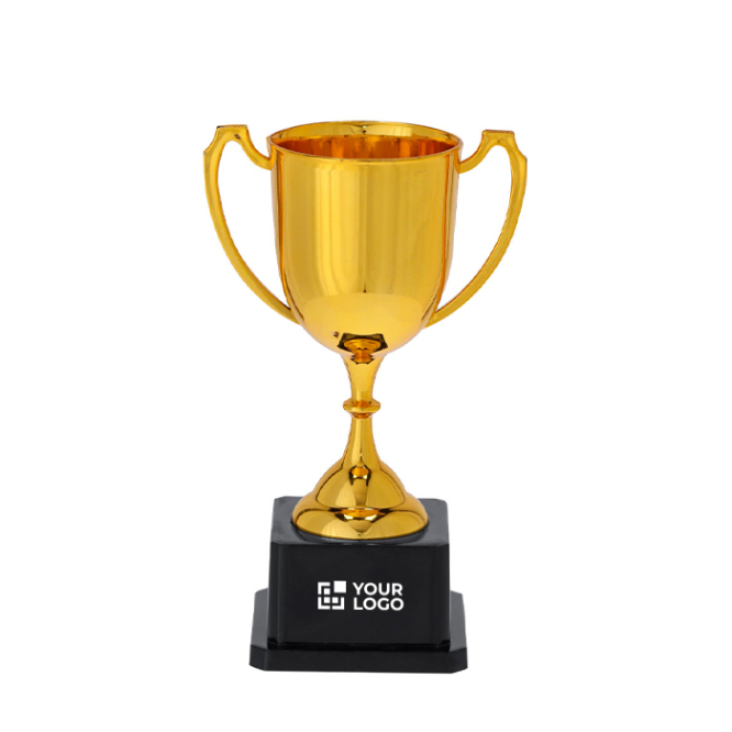 Typische gouden trofee met twee handvatten en zwarte basis