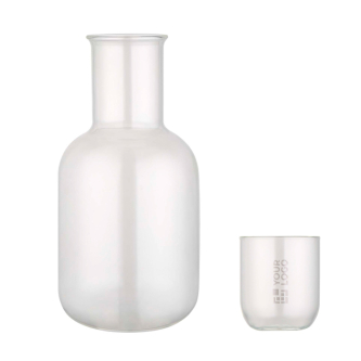 Glazen karaf met bijpassend mat glas, perfect voor water