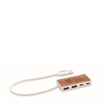 USB-hub met 4 poorten van gerecycled aluminium met walnoothoutdetail