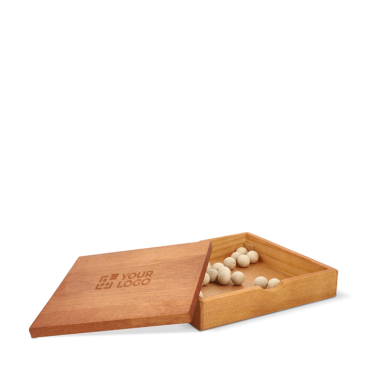 Solitair in houten doos die ook als speelbord dient
